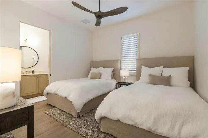17009 Cortile Dr, Naples, Florida 34110