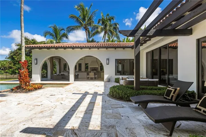 17009 Cortile Dr, Naples, Florida 34110