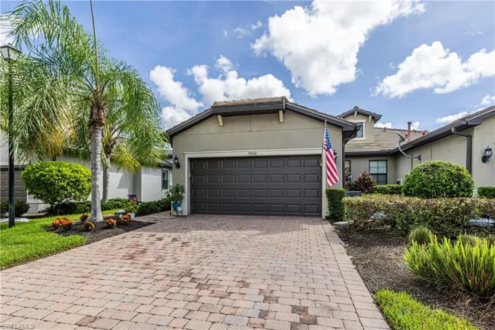 7602 Jacaranda Ln, Naples, Florida 34114