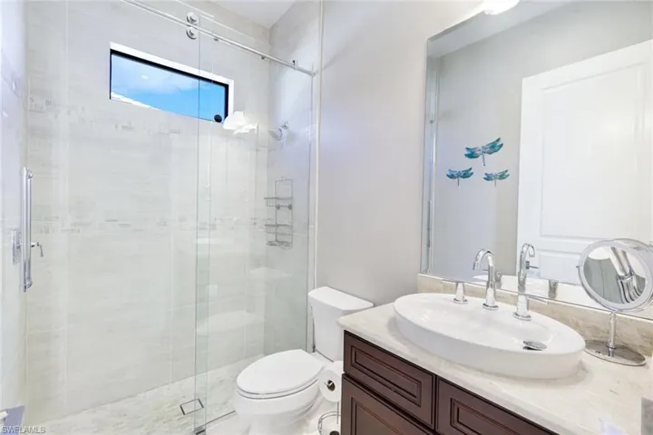 Bath next to guest room 2