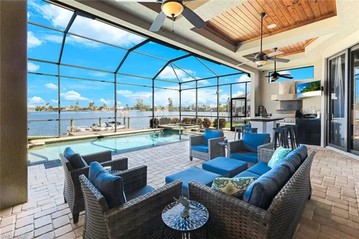 Lanai seating area