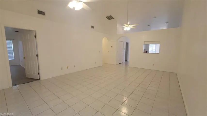 1010 SE 12th  TER, Cape Coral, FL 33990