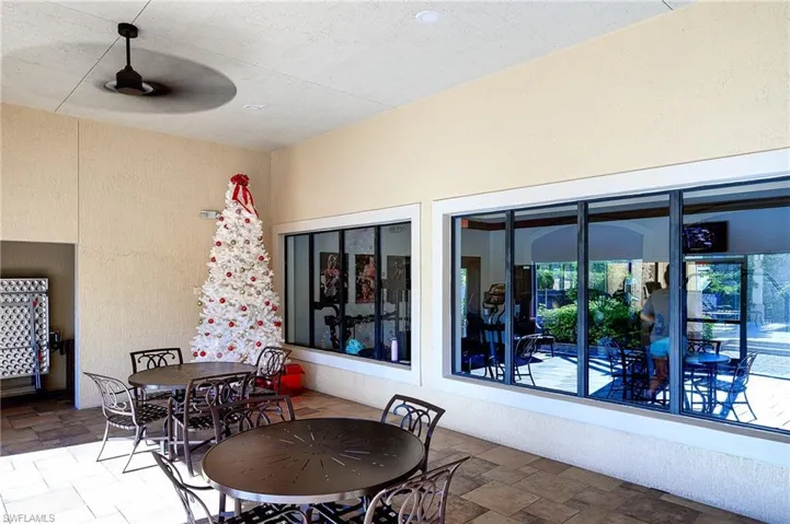 12930 Positano CIR # 202, NAPLES FL 34105