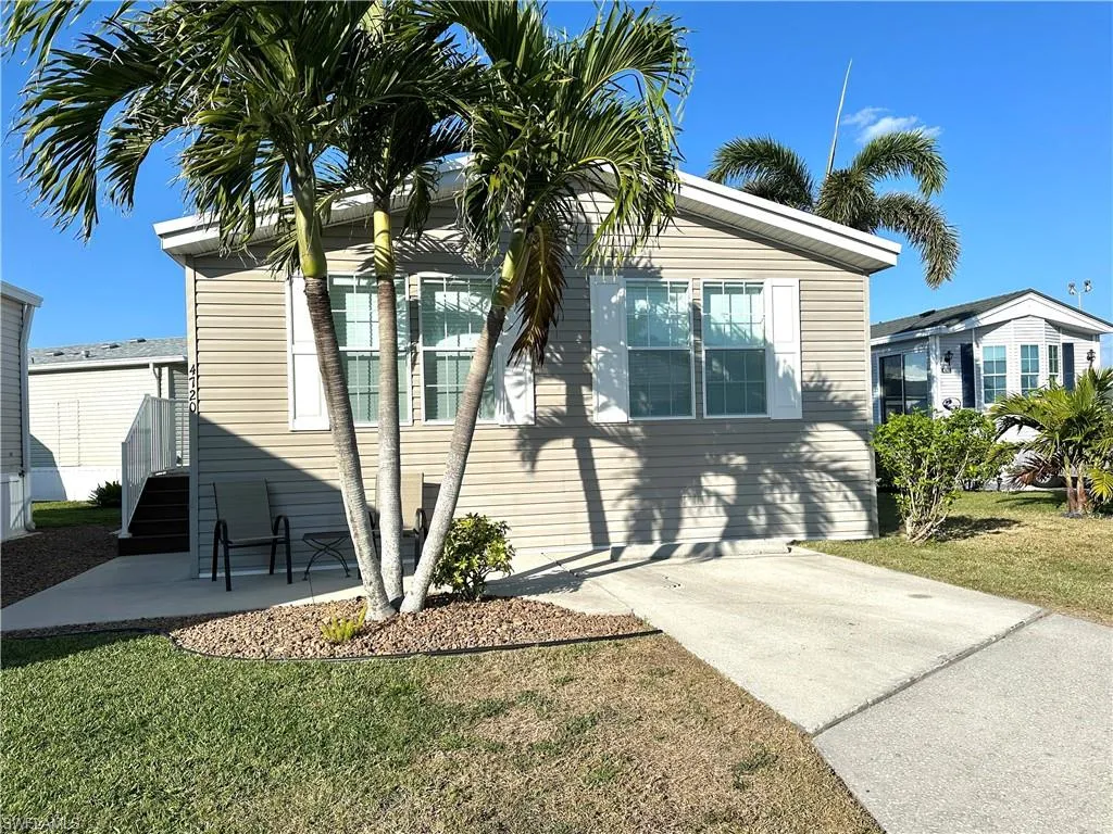 4720 Bayberry WAY, Estero, FL 33928,225028530