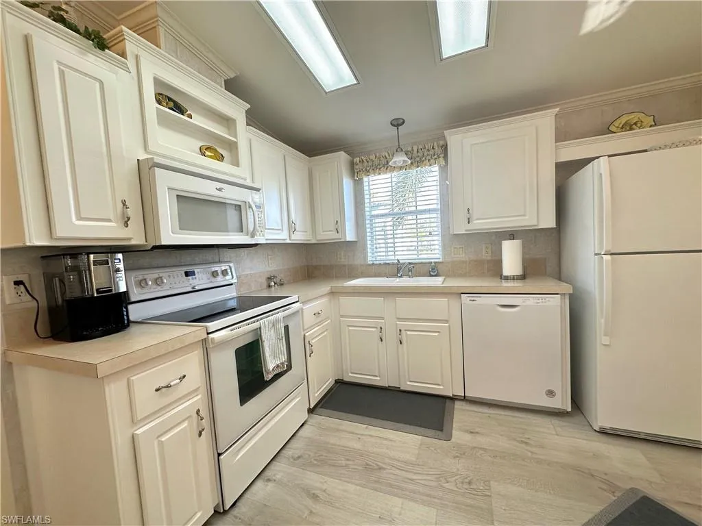 4720 Bayberry WAY, Estero, FL 33928,225028530