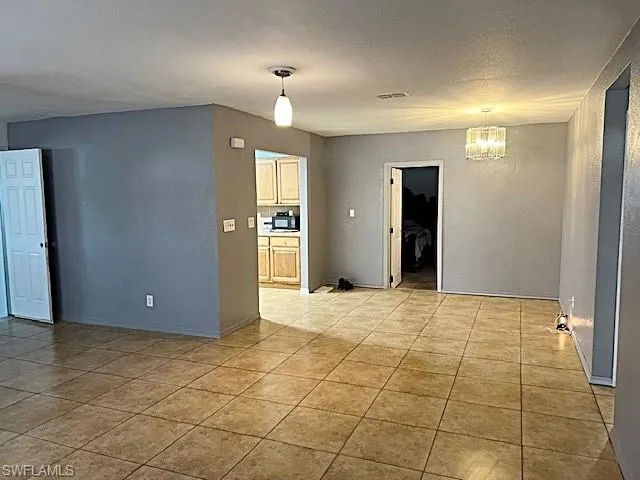 Living / Dining