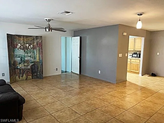 521 Pennview Ave, Lehigh Acres, Florida 33936