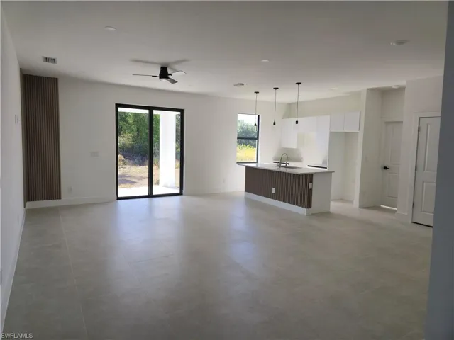 3203  57th W ST, Lehigh Acres, FL 33971
