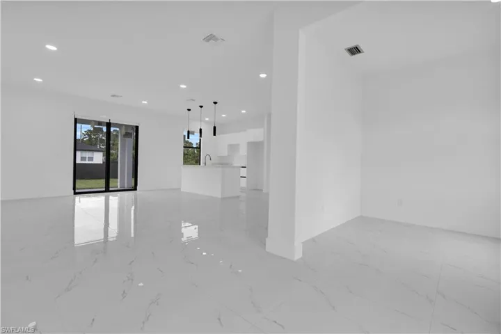 3203  57th W ST, Lehigh Acres, FL 33971