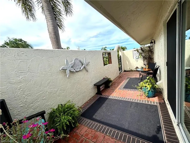 1455 Curlew Ave 1, Naples, Florida 34102