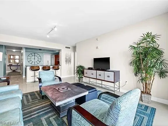 3000 Oasis Grand Blvd 2402, Fort Myers, Florida 33916