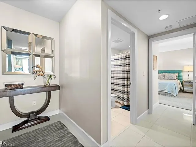 3000 Oasis Grand Blvd 2402, Fort Myers, Florida 33916