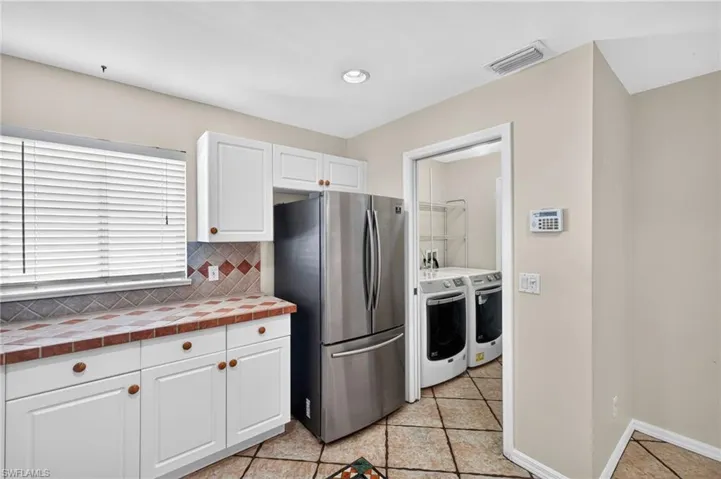 1632 Sw 43rd Ter, Cape Coral, Florida 33914