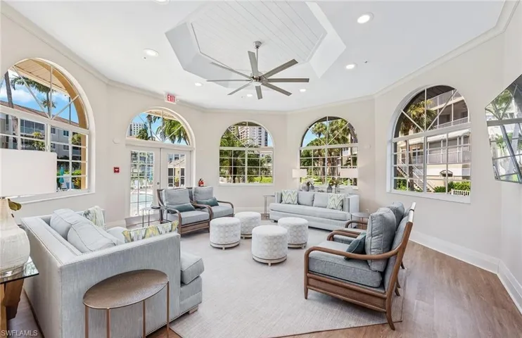 7671  Pebble Creek  CIR, Naples, FL 34108