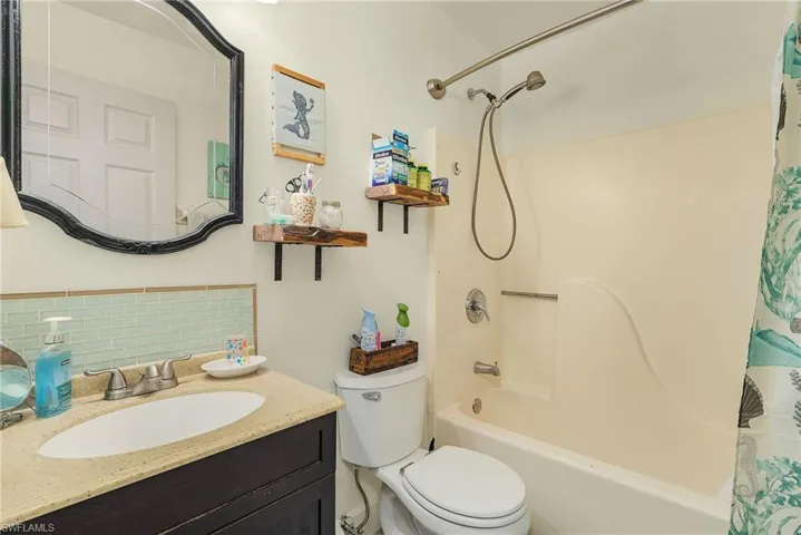 18 Nw 26th Ter, Cape Coral Fl 33993