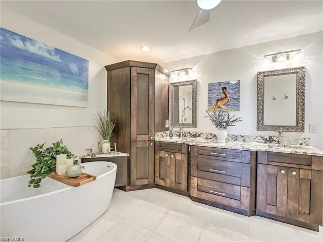 8460 Southbridge Dr 2, Estero, Florida 33967