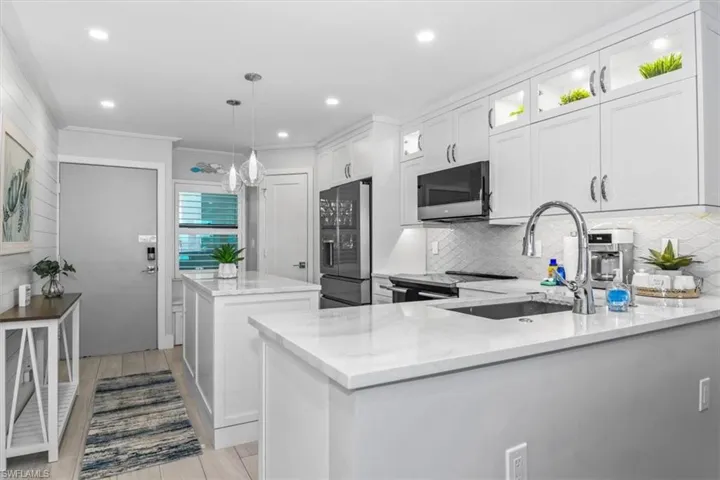 1085 Bald Eagle Dr A209, Marco Island, Florida 34145