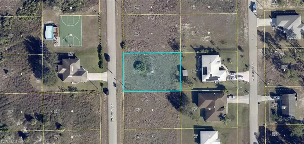735 Oakridge AVE S, LEHIGH ACRES FL 33974