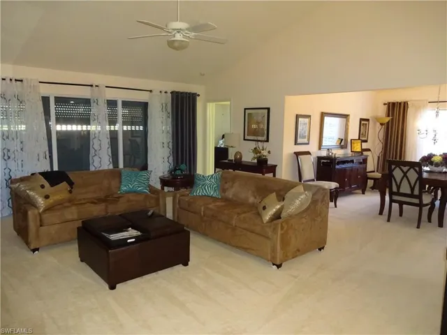 224 Via Perignon 5-4, Naples, Florida 34119