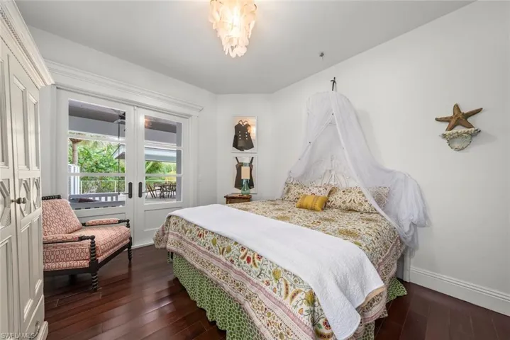 Guest Bedroom #1