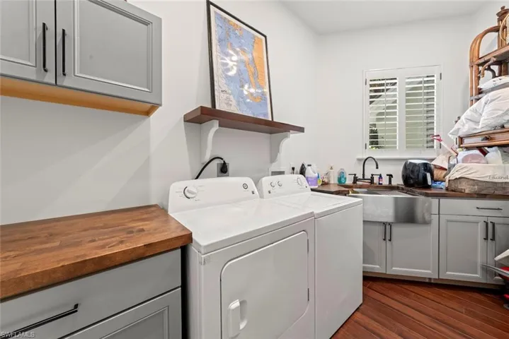 2388 Wulfert Rd, Sanibel, Florida 33957