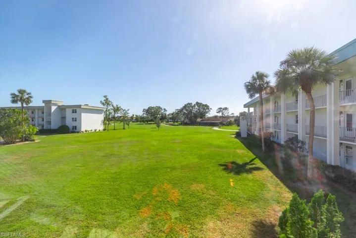 1700 Pine Valley Dr 207, Fort Myers, Florida 33907