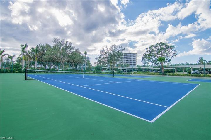 Tennis & Pickleball