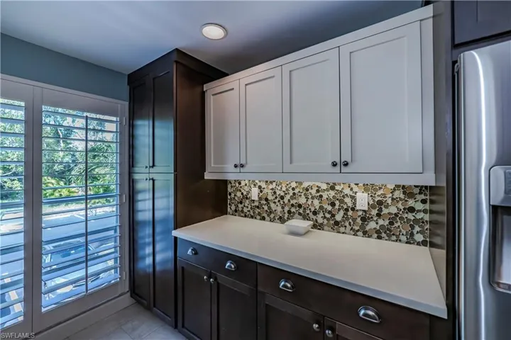 1310  Yesica Ann  CIR, Naples, FL 34110