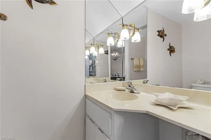 Downstairs Hall Half Bath