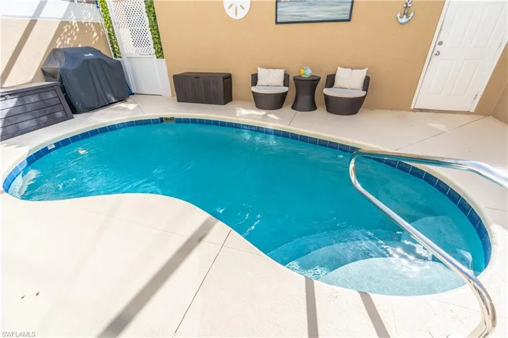8124 Josefa WAY, NAPLES FL 34114