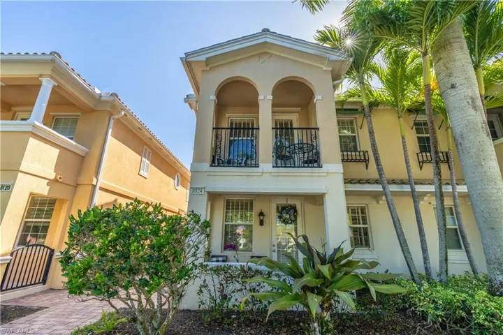 8124 Josefa WAY, NAPLES FL 34114