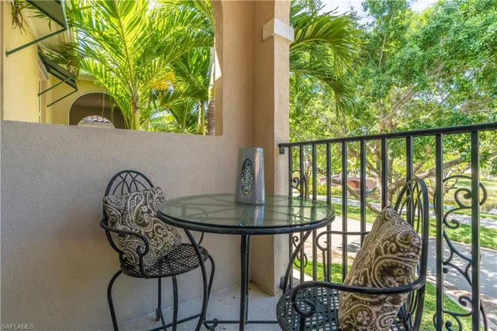 8124 Josefa WAY, NAPLES FL 34114