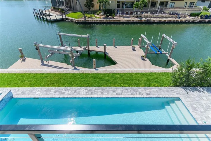 641 Dorando Ct, Marco Island, Florida 34145