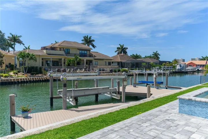 641 Dorando Ct, Marco Island, Florida 34145