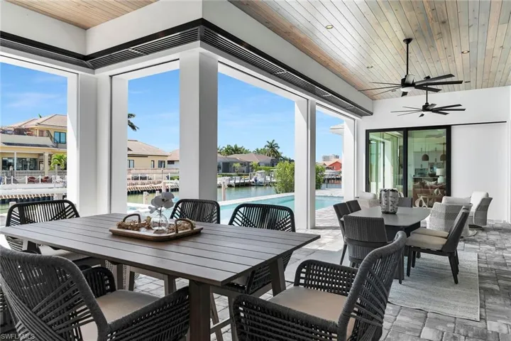 641 Dorando Ct, Marco Island, Florida 34145