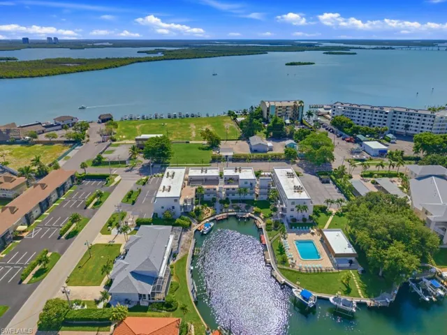 1148 Bald Eagle Dr C4, Marco Island, Florida 34145