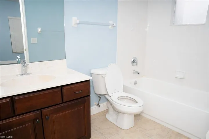 295 Destiny Cir, Cape Coral, Florida 33990
