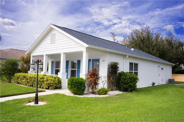 295 Destiny Cir, Cape Coral, Florida 33990