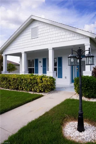 295 Destiny Cir, Cape Coral, Florida 33990