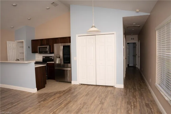 295 Destiny Cir, Cape Coral, Florida 33990
