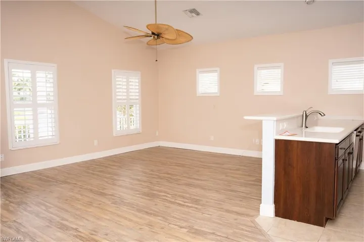 295 Destiny Cir, Cape Coral, Florida 33990