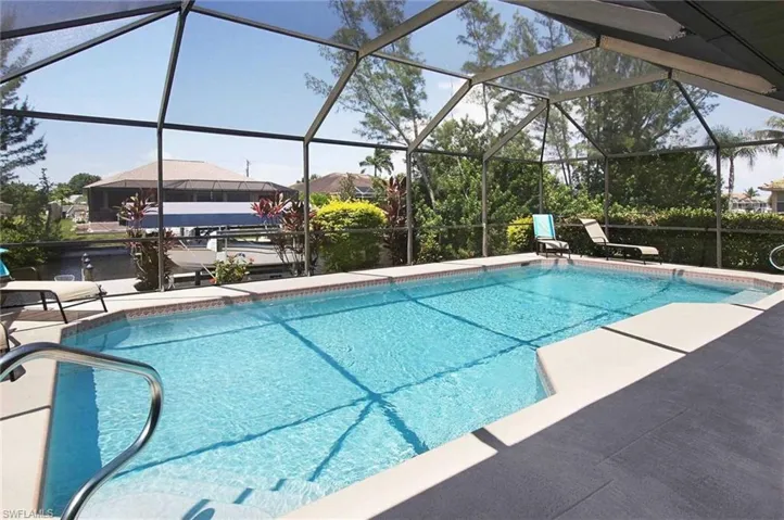 1403 Sw 40th Ter, Cape Coral, Florida 33914