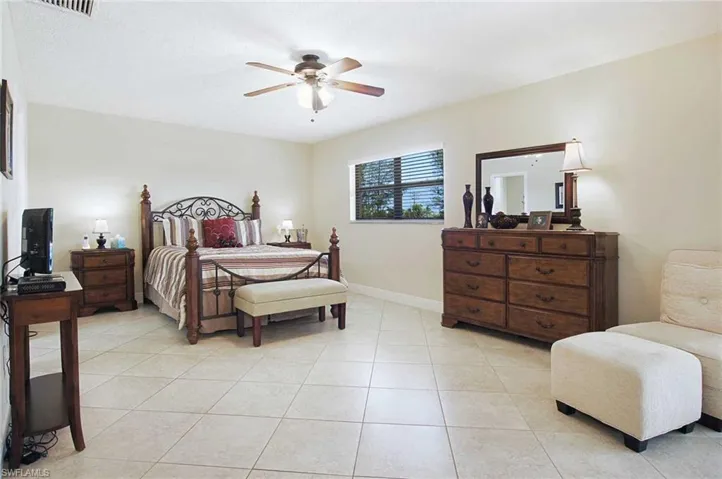 1403 Sw 40th Ter, Cape Coral, Florida 33914