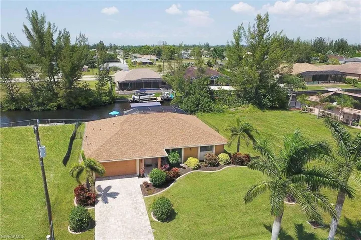 1403 Sw 40th Ter, Cape Coral, Florida 33914