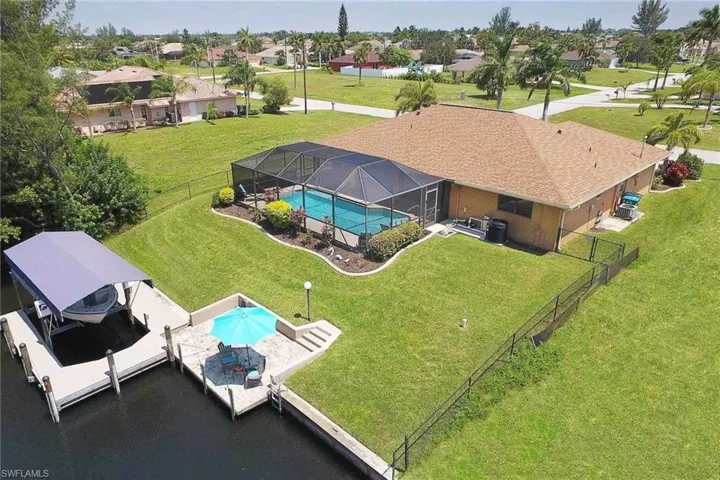 1403 Sw 40th Ter, Cape Coral, Florida 33914