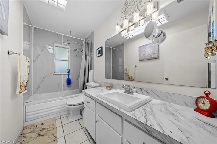 813 105th Ave N, Naples, Florida 34108
