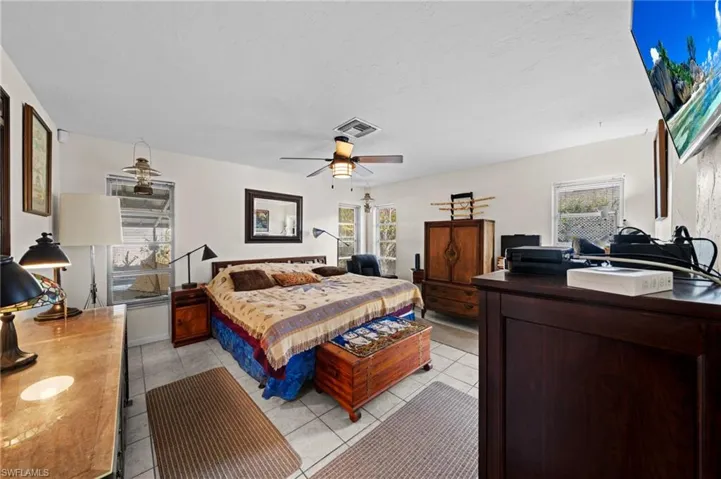 813 105th Ave N, Naples, Florida 34108