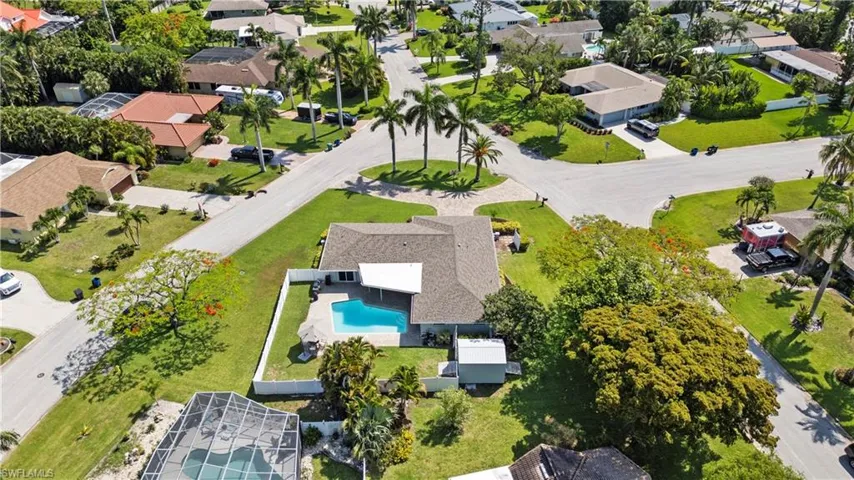 View of birds eye view of property