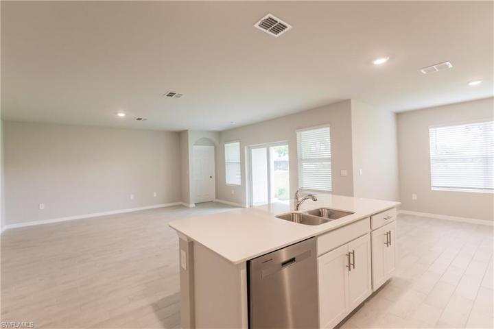 16354  Minorca  DR, PUNTA GORDA, FL 33955