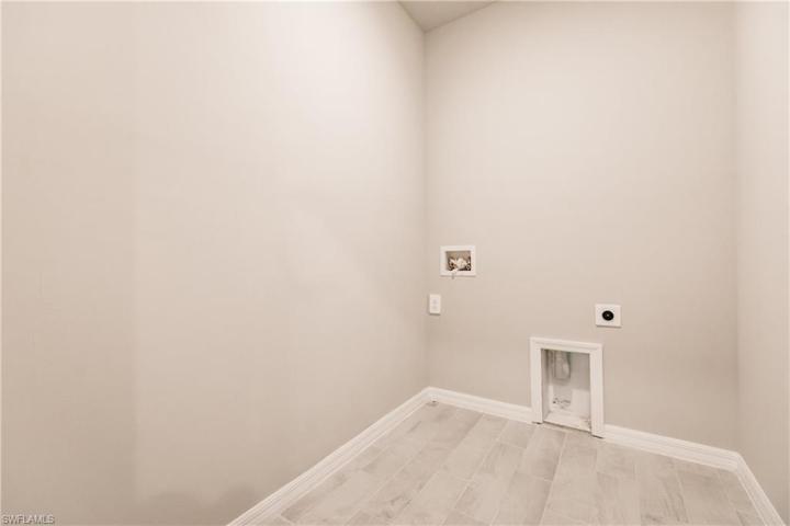 16354  Minorca  DR, PUNTA GORDA, FL 33955
